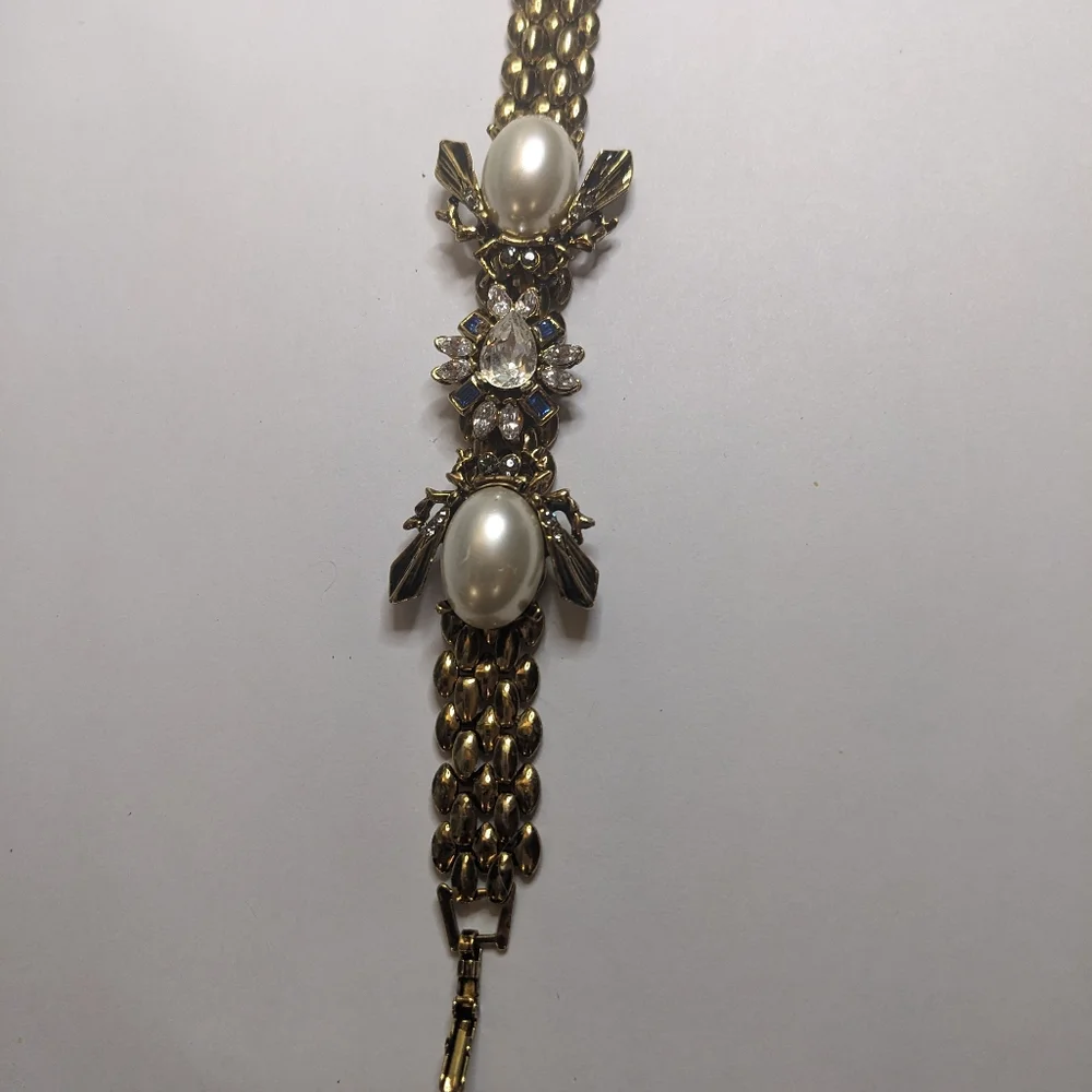 Vintage Simulated Pearl &‎ Rhinestone Bar Brooch – 6 Inches Inches